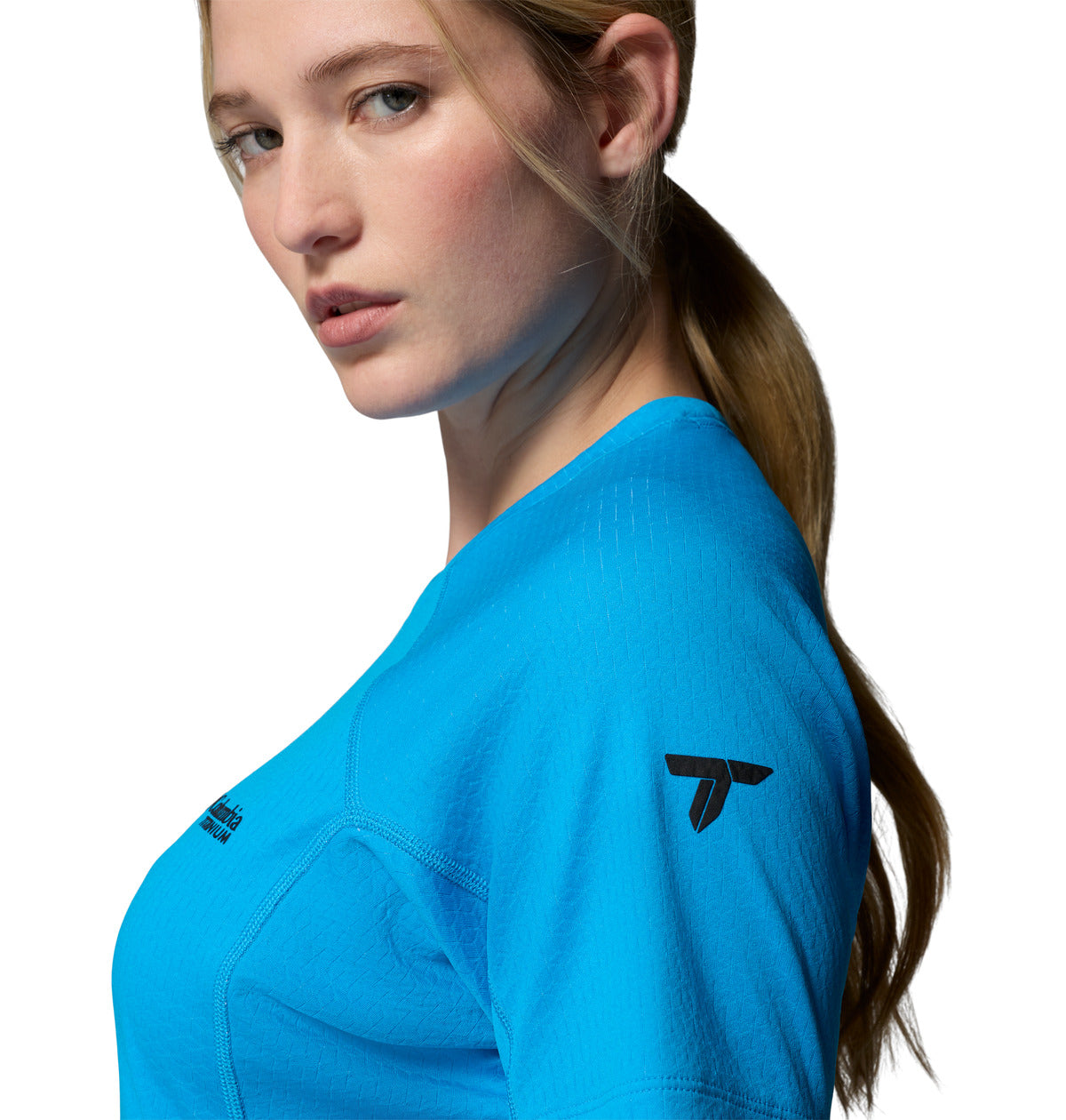 Remera Driventure Short Omni-Shade Azul