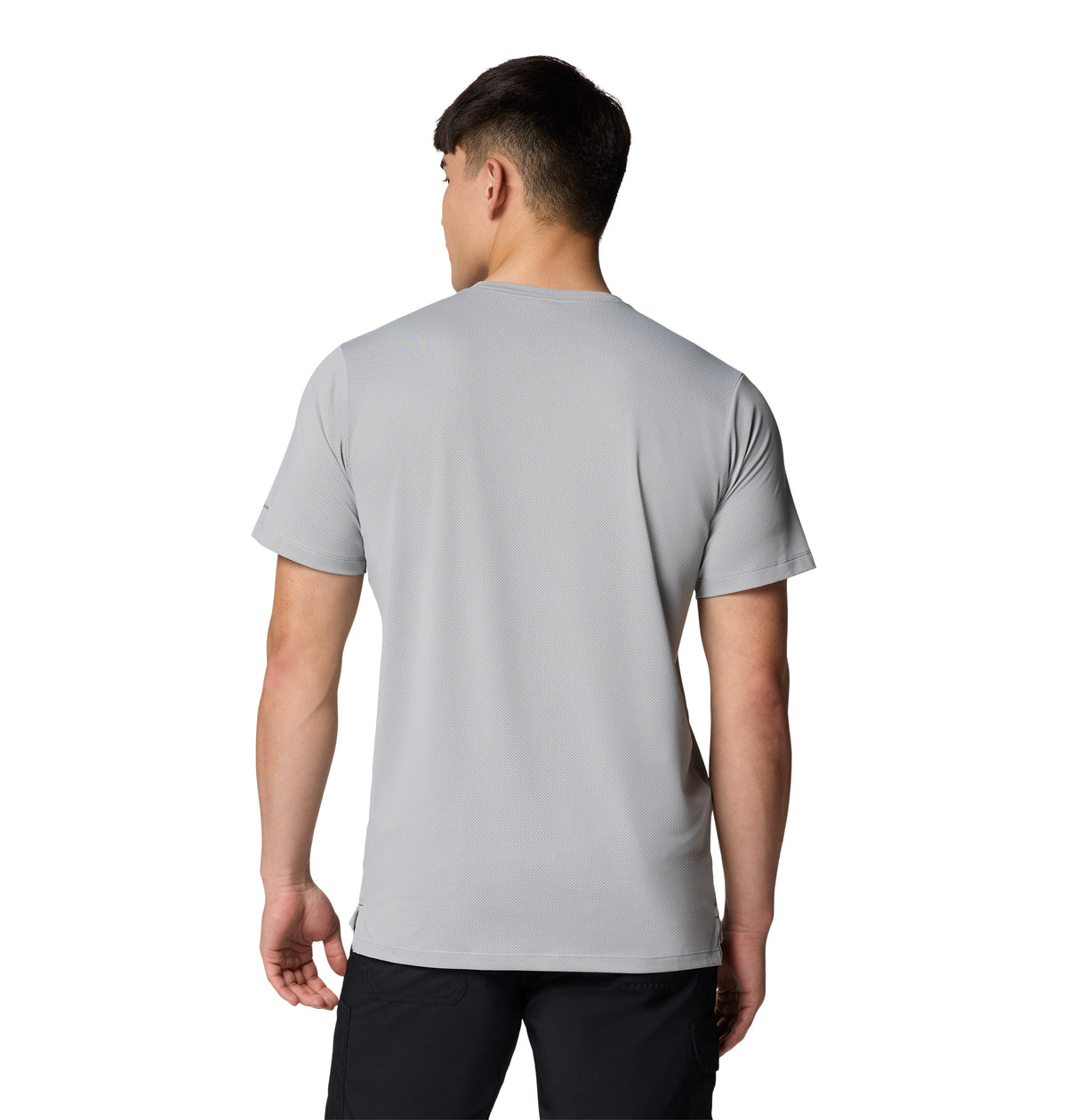 Remera Tech Trail Utility Omni-Shade Gris