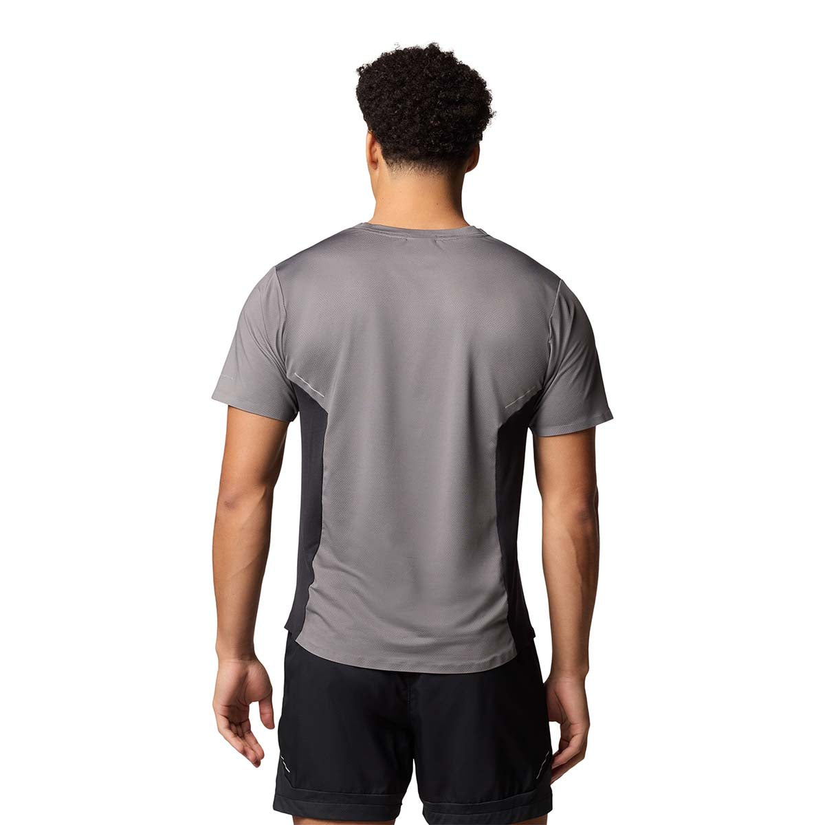 Remera Three Pitch Ss Crew Omni-Wick Gris