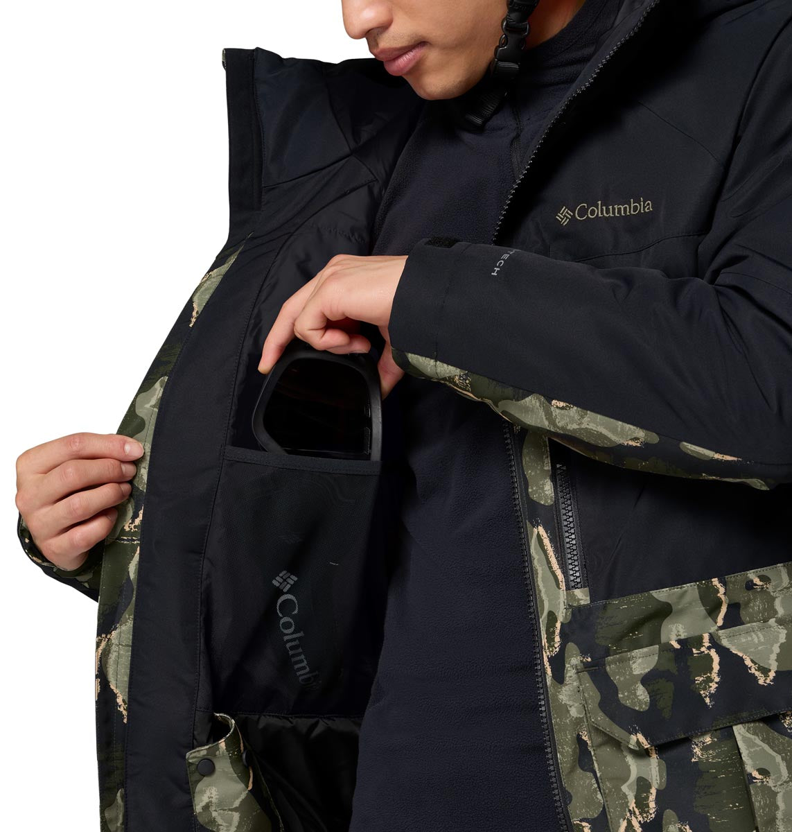 Campera Coreshot Printed Jkt Omni-Tech Verde
