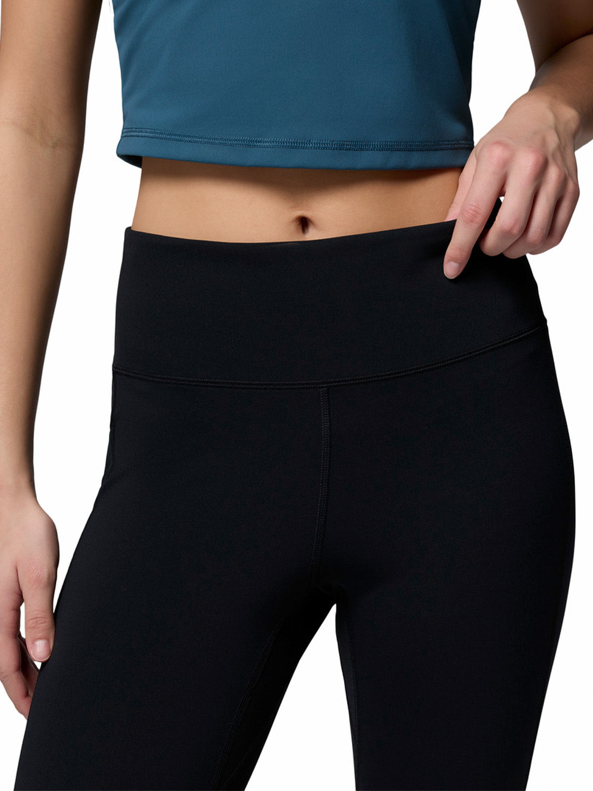 Calza Loneridge Legging Omni-Shade Negro