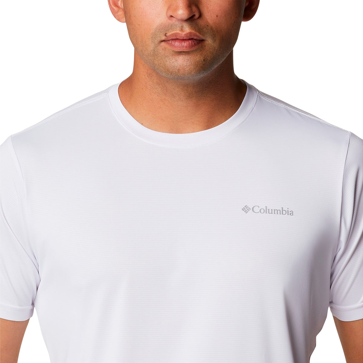 Remera Columbia Hike Crew Omni-Wick Blanco