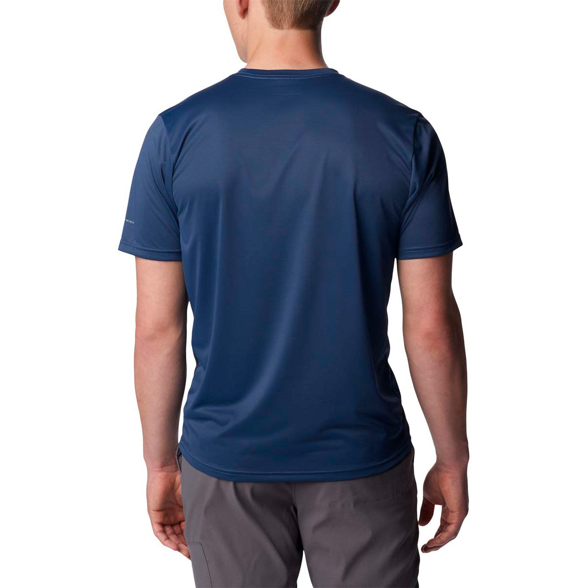 Remera Columbia Hike Crew Omni-Wick Negro