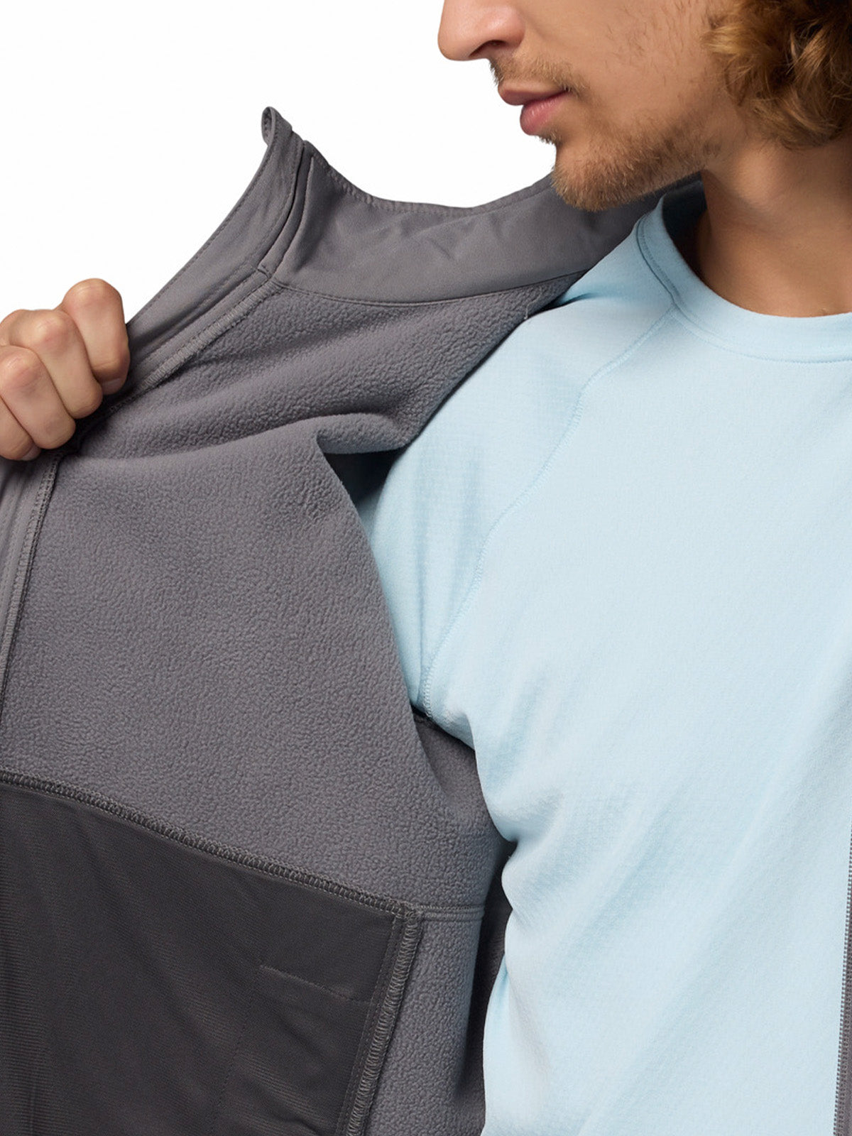 Chaqueta Ascender Soft Shell Omni-Shield Gris