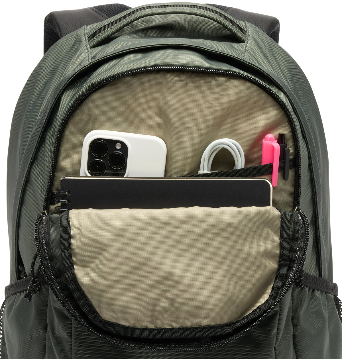 Mochila Manresa 25L Backpack Omni-Shield Verde